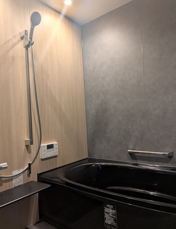 掃除が楽な鏡なし・窓なしの住友林業のお風呂場