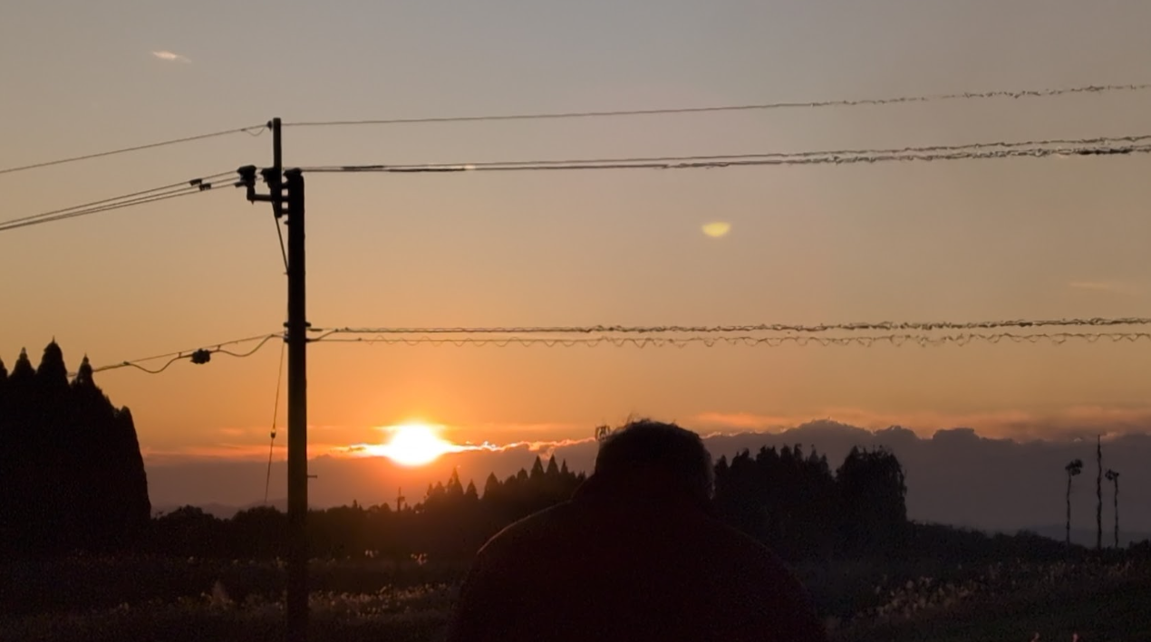 我が家から見える初日の出。地域の方々と迎えた新年